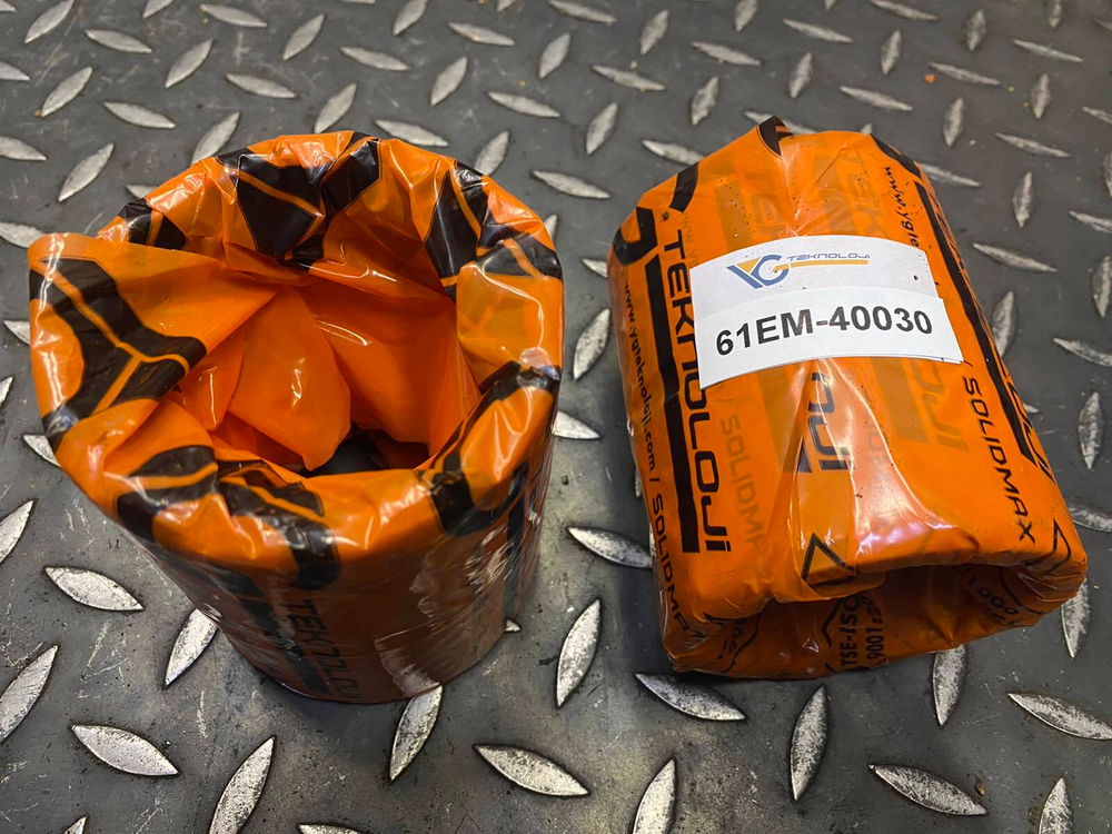 Втулка 61EM-40030