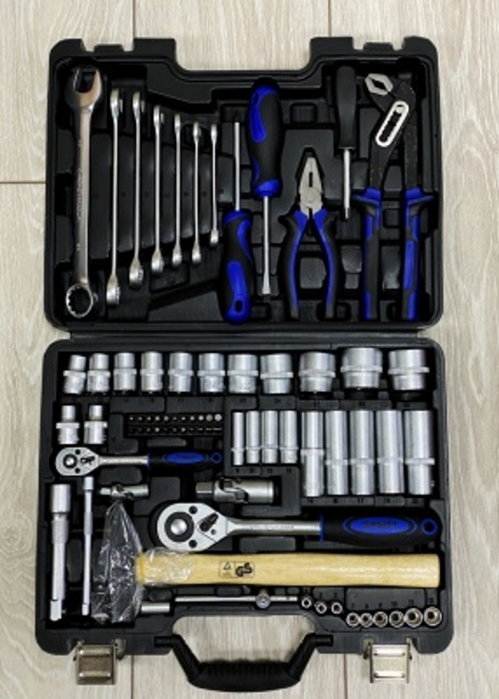 Набор автоинструментов РОКОТ 74 предмета