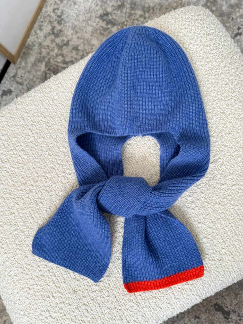 Новая кашемировая шапка-шарф Migle Cashmere, 104