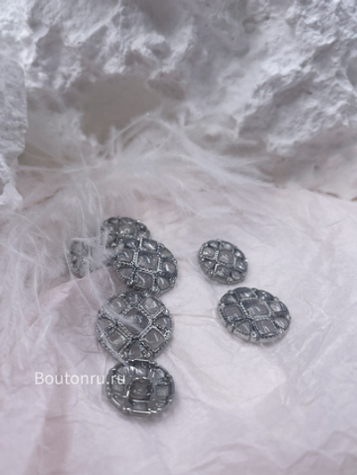 Пуговицы серебристые с квадратными деталями и прозрачной серой эмалью с блестками