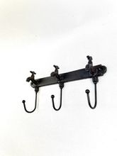 Вешалки, Крючки, Кронштейны