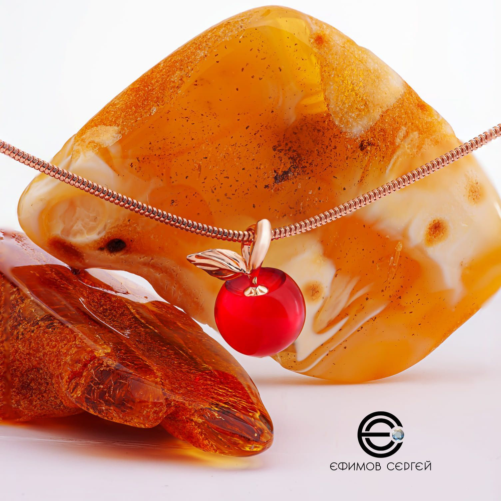 Ефимов Золотая подвеска "Наливное яблочко" 585 пробы с цельным натуральным янтарем