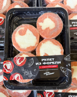 Рулет из филе форели с творожным сыром 0.450гр ШефКраба