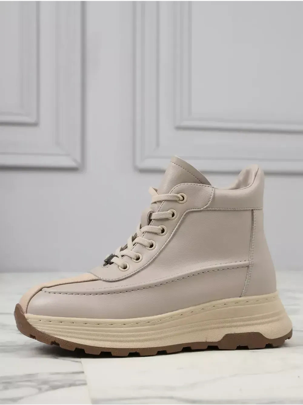 Кроссовки зимние