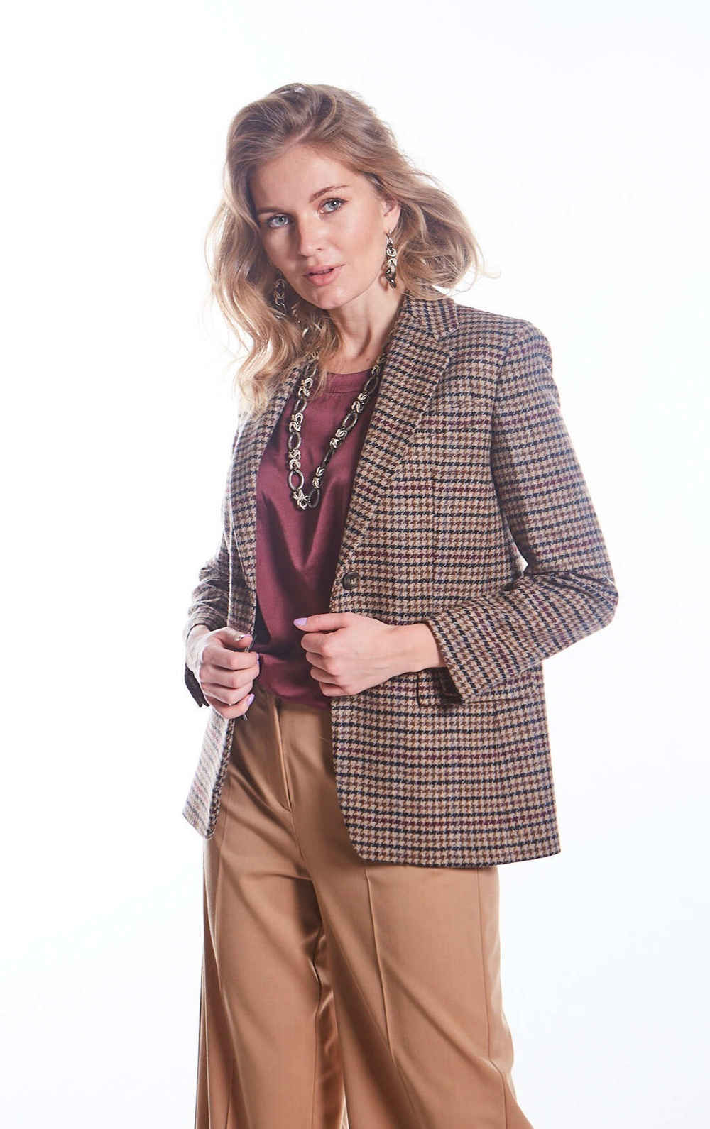 ШЕРСТЯНОЙ ПИДЖАК В ШАТЛАНДСКОМ СТИЛЕ