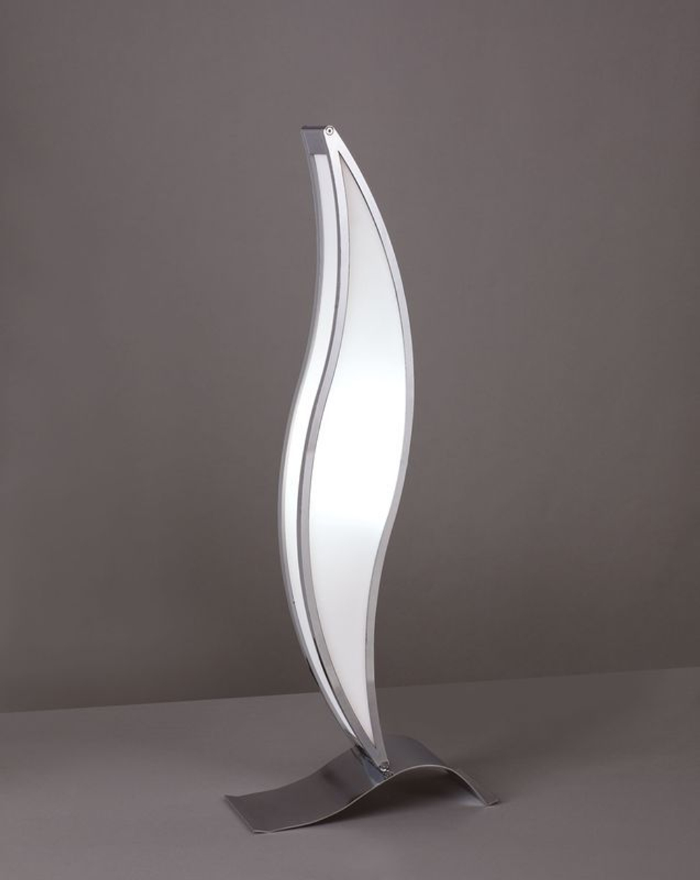 Настольная лампа 0675