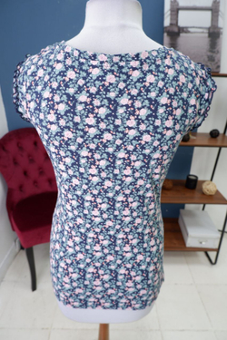 Футболка Multiblu цветочная 42 размер