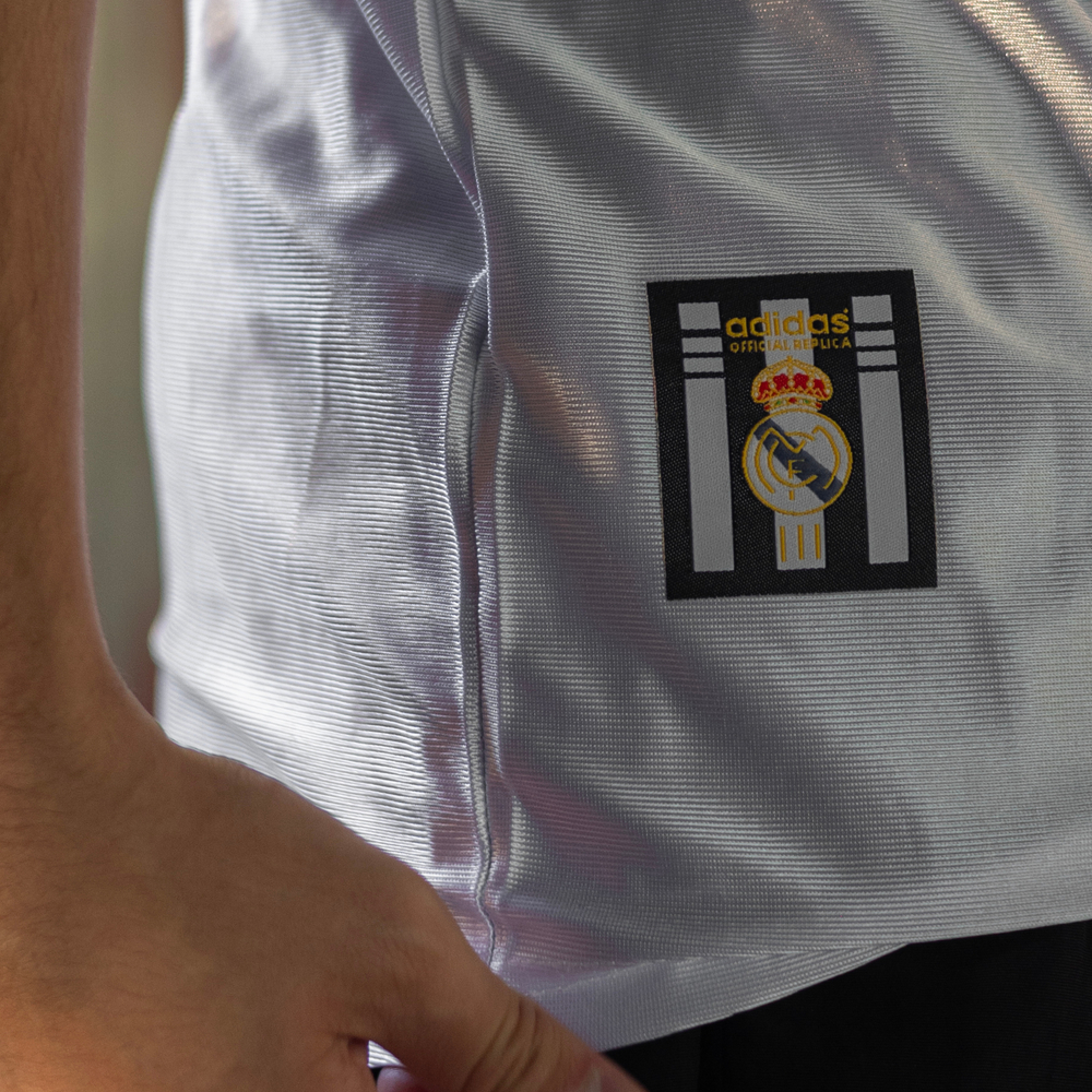 Ретро / Реал Мадрид (00-01) / Домашняя