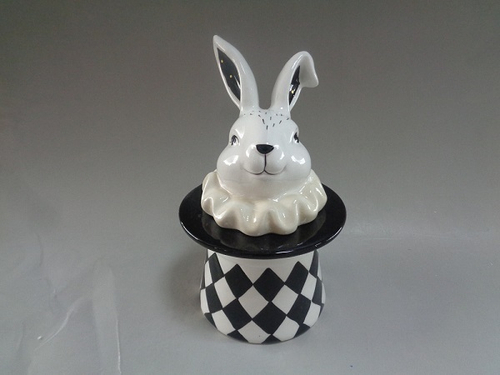 Шкатулка "Шахматный Кролик в шляпе", 12,8*12,7*20,5см керамика