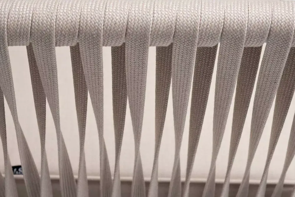 "Касабланка" диван 2-местный плетеный из роупа, каркас алюминий белый муар, роуп бежевый 20мм, ткань бежевая 15052