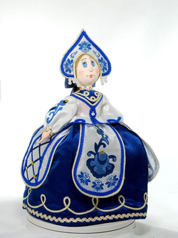 Кукла Потешного промысла мягконабивная Баба на чайник в стиле Гжель