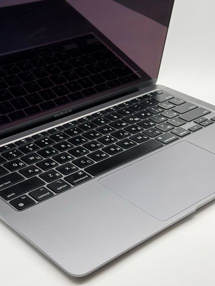 MacBook Air m1 13 8/256gb Space Gray