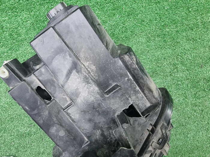 Битая Фара левая Lixiang L7 (2023-н.в.) LED