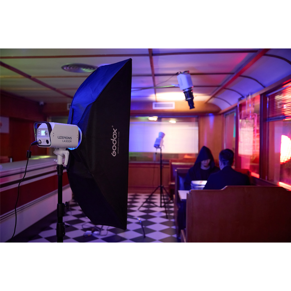 Осветитель светодиодный Godox LITEMONS LA300R