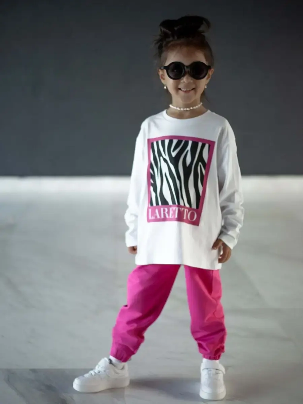 Белый костюм для девочки