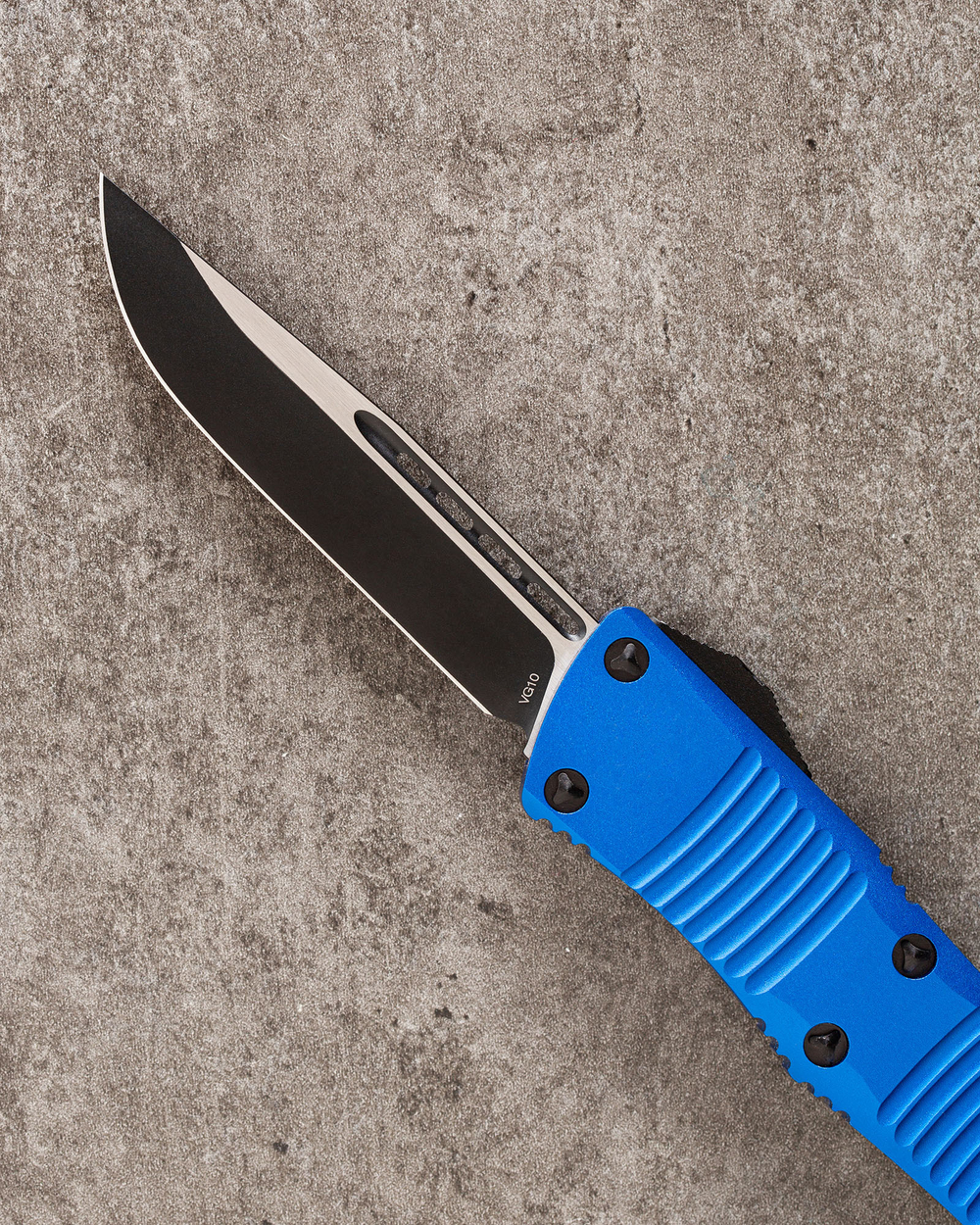 Автоматический складной нож SteelBro Troodon S/E Blue Droppoint Black VG-10 139-1BL (черный-синий)