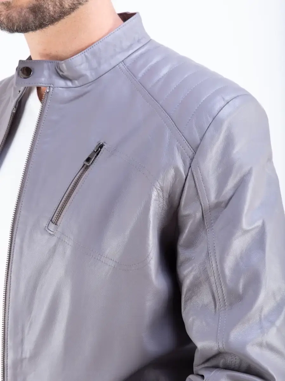 Куртка мужская  из натуральной кожи