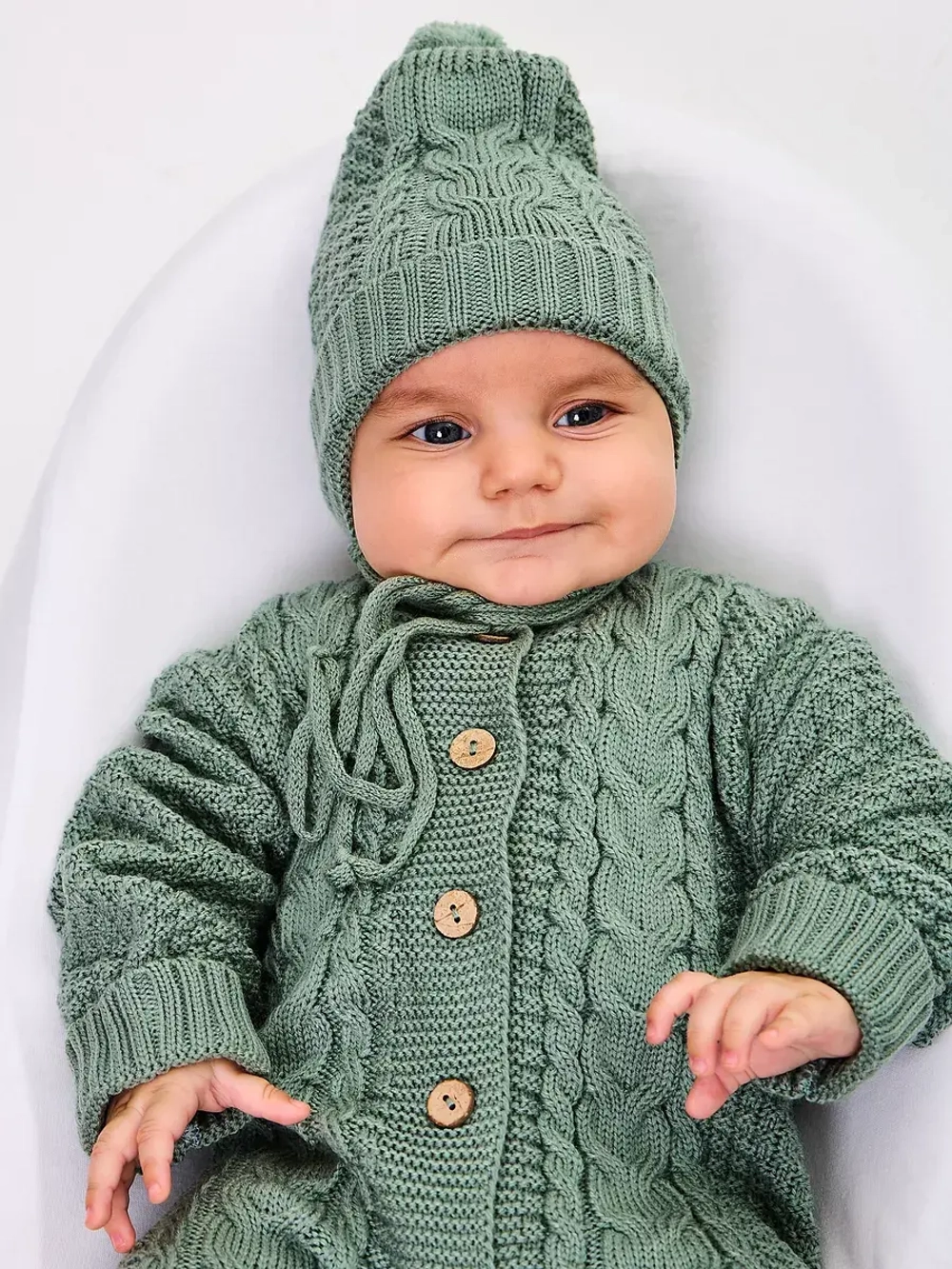 вязаный комбинезон для новорожденных