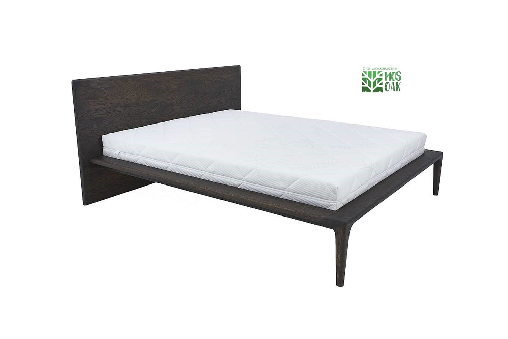 Кровать дизайнерская из массива дуба Idillio