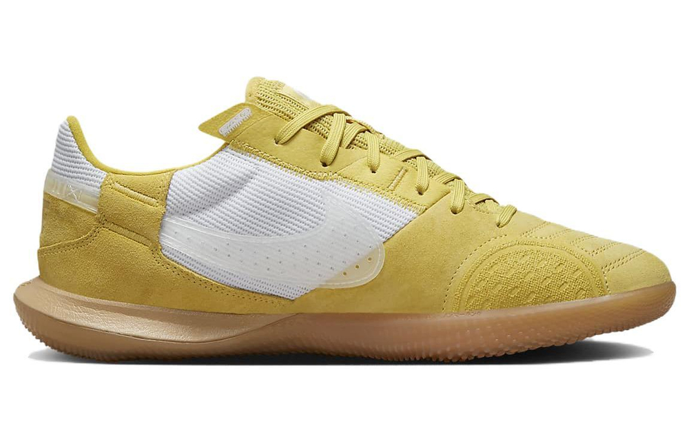 Кроссовки Nike Streetgato