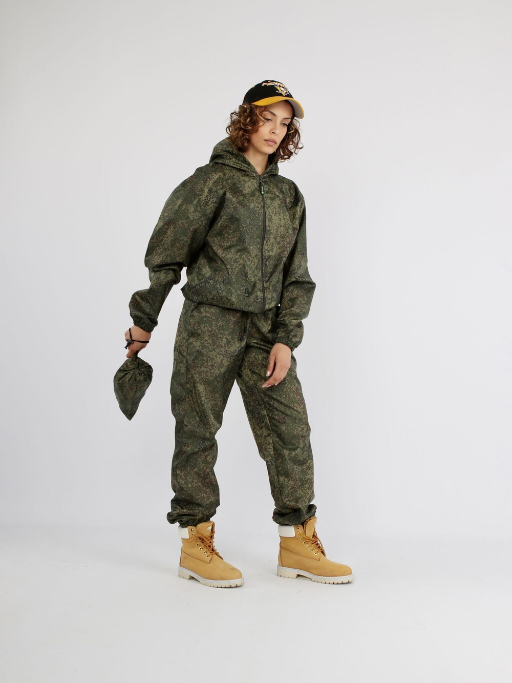 Костюм для активного отдыха Prival Ветровлагозащитный, женский, кмф Пиксель