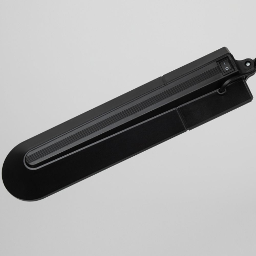 Настольный светильник ЭРА NL-202-G23-11W-BK с лампой PL на струбцине и с основанием черный