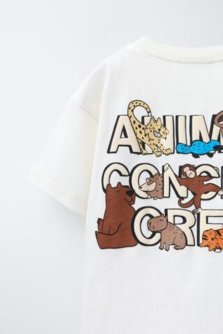 ZARA ФУТБОЛКА С АНИМАЛИСТИЧЕСКИМ ПРИНТОМ, ЖЕЛТОВАТО-БЕЛЫЙ