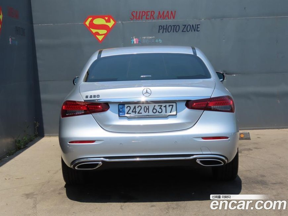 Mercedes-Benz E-Class W213 E250 Avangarde (09.2021)