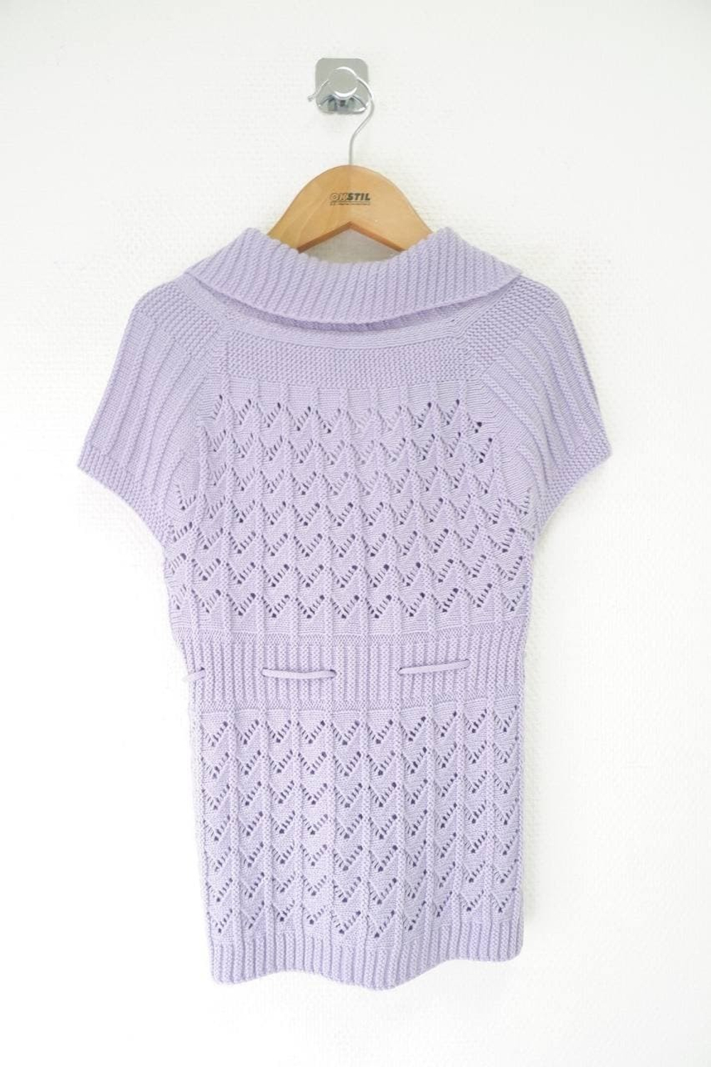 Кофта вязаная на 8-9 лет