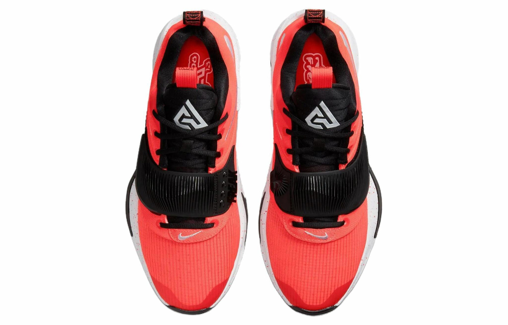 Кроссовки Nike Freak 3 Zoom Tb