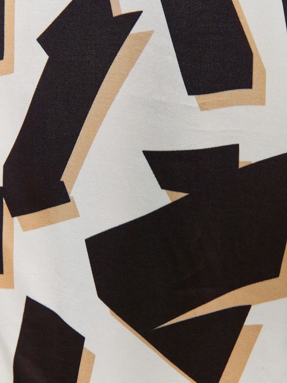 Платье-трапеция, принт геометрия