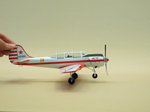 Модель самолета Як-52 (М1:30, ДОСААФ СССР,с выпущенными шасси)