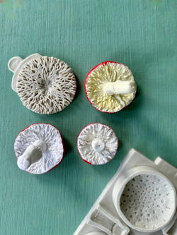 Молд силиконовый для творчества "Грибы - грибочки. Мухоморы" / форма для масс для лепки, мыла, воска и эпоксидной смолы