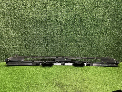 Решетка переднего бампера Haval H3 (2024-н.в.)