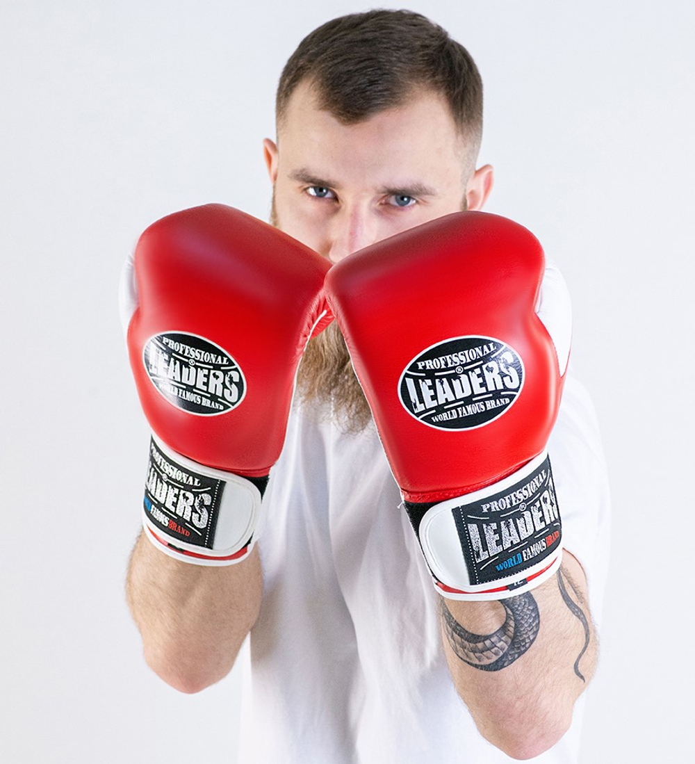 Перчатки боксерские LEADERS LS 2 RD/WH (красно-белые)