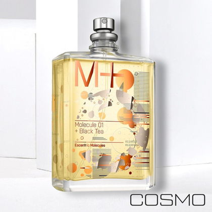Escentric Molecule 01+Black Tea