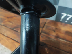 Стойка правая Infiniti FX I, FX II Новая оригинал 54302CL000