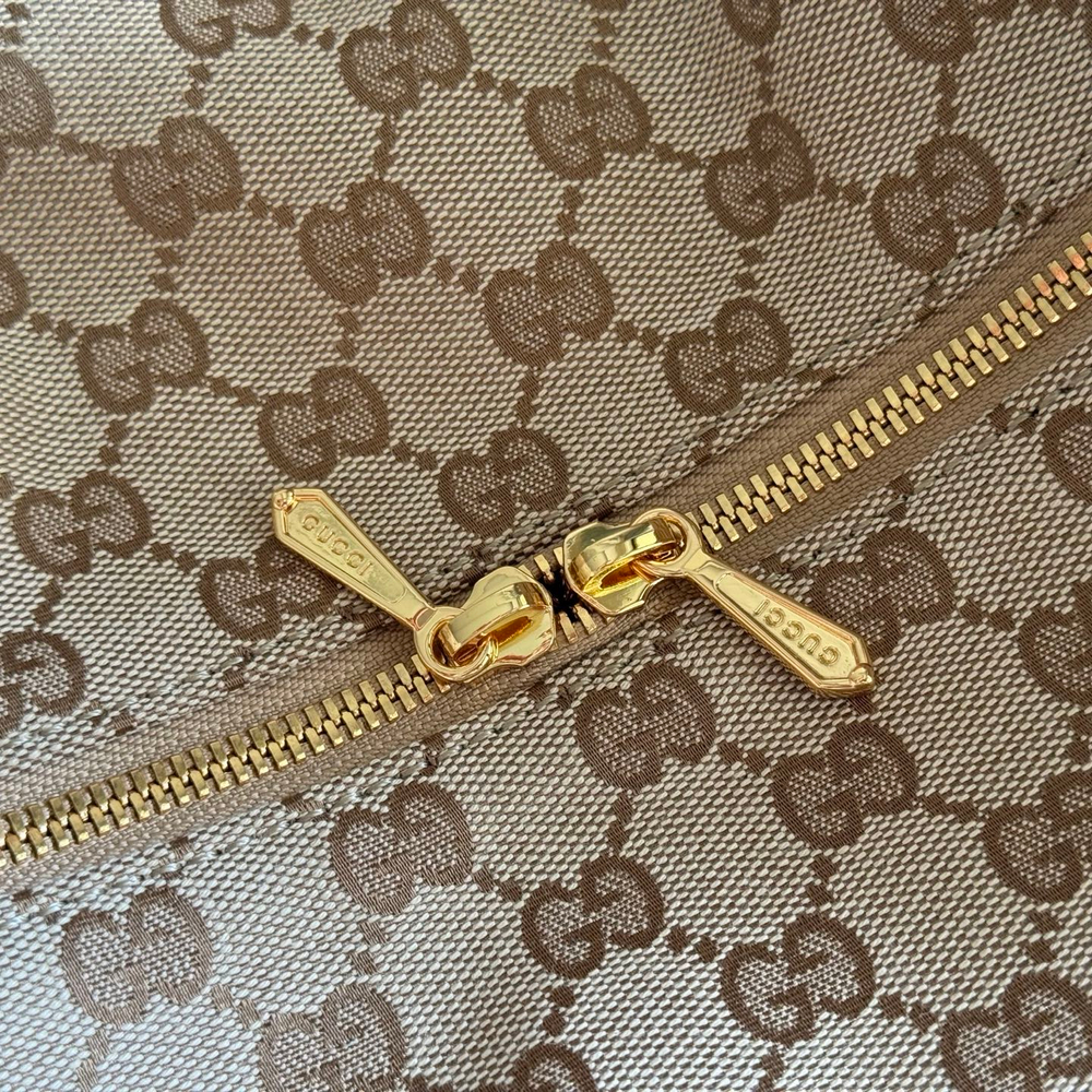 Gucci Brera Medium Crossbody Bag