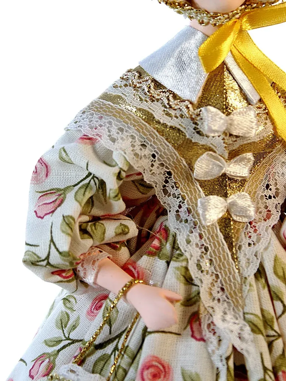 Кукла коллекционная Барышня в летнем ситцевом платье 19 века