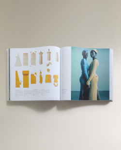 Issey Miyake. Монография о японском дизайнере (издание Taschen, на английском языке)