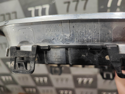 Решетка радиатора левая BMW 3-Series (F30) 11-16 Б/У Оригинал 51137405835