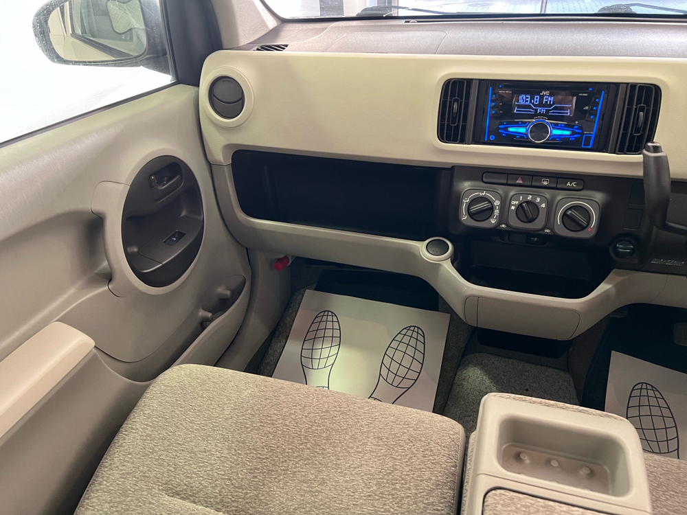 Toyota Passo, 2010 год