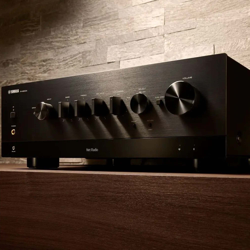 Yamaha R-N800A Black — сетевой стереоресивер