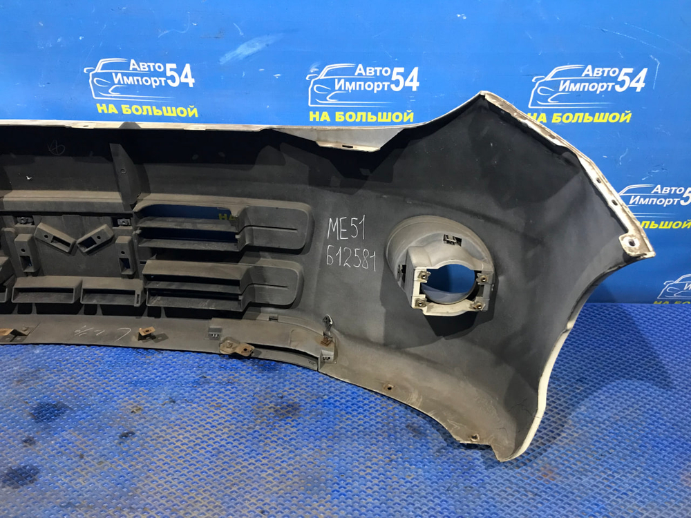 Бампер передний NISSAN ELGRAND 2004-2010