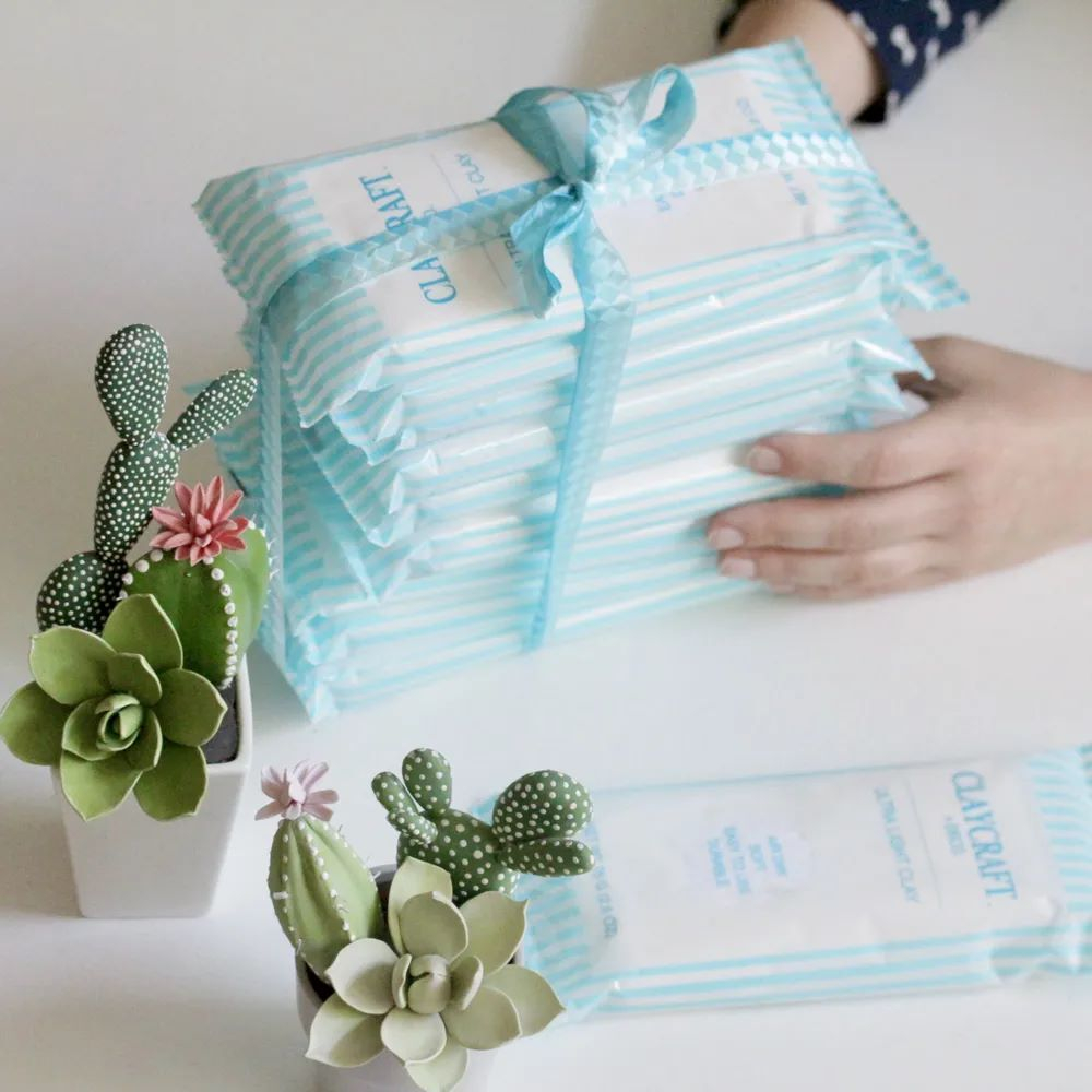 Набор из 10 пачек японской глины Ультра Ultra Light Clay от CLAYCRAFT by DECO