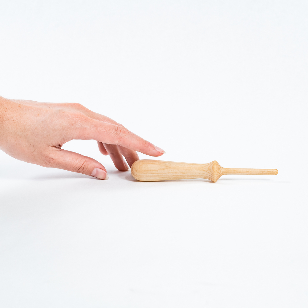 Палочка для набивки игрушек, подушек (деревянный штопфер).SH6