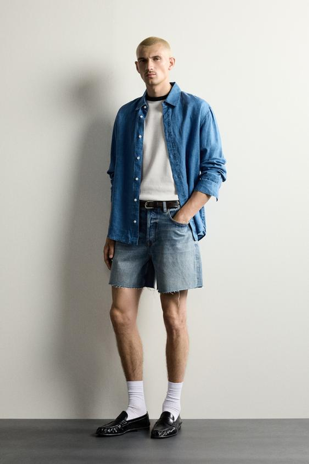 ZARA ДЖИНСОВЫЕ ШОРТЫ, ГОЛУБОЙ
