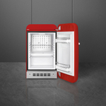 Минихолодильник красный без морозилки Smeg FAB5RRD5 внутри