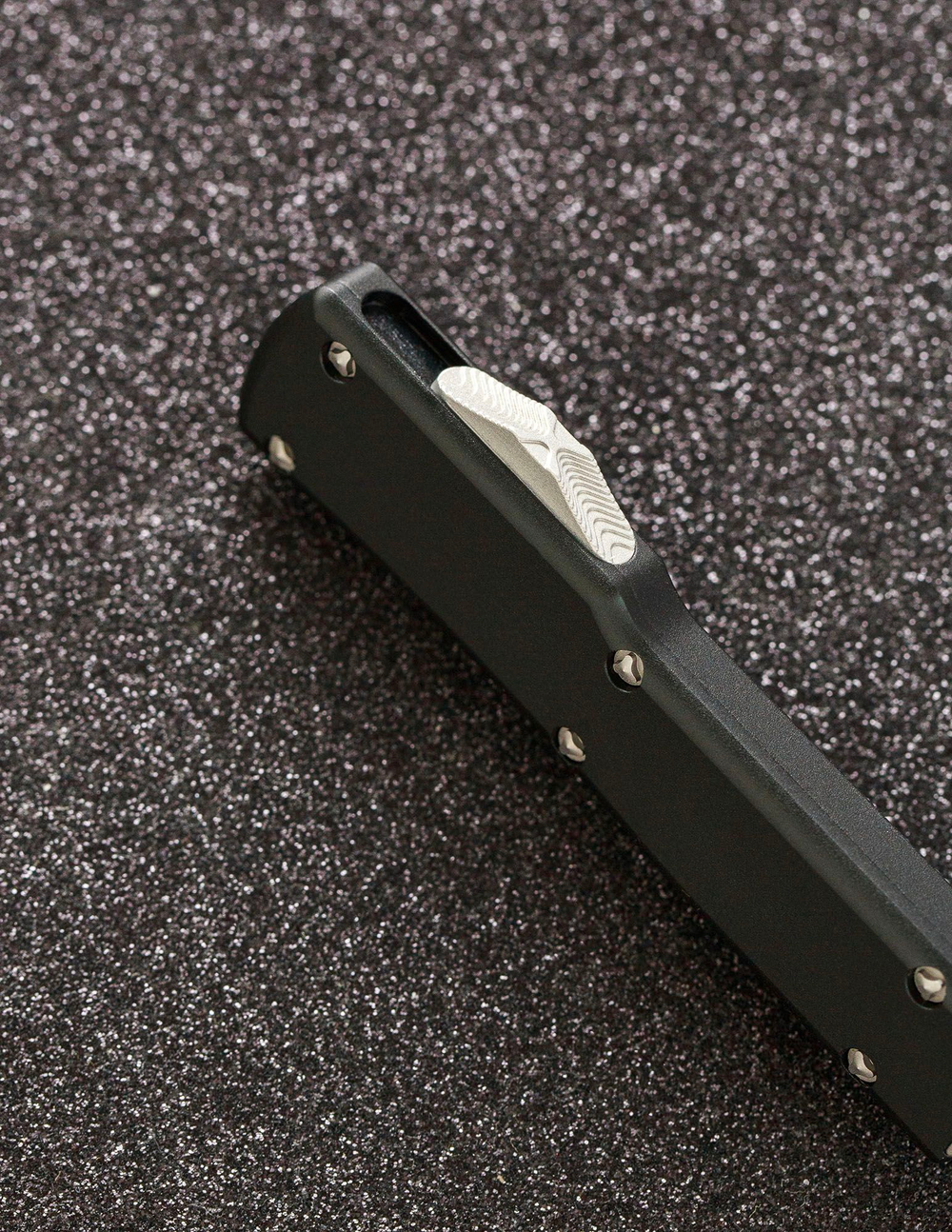 Автоматический складной нож SteelBro UTX-70 T/E Tanto Stonewash 149-10 (черный) фронталка/выкидуха