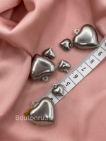 Подвеска/кулон металлический в форме сердца серебристый